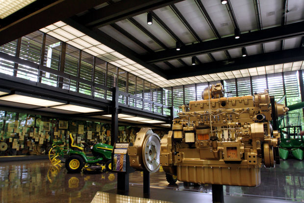 052814-deere-50-10